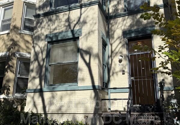 514 E ST NE