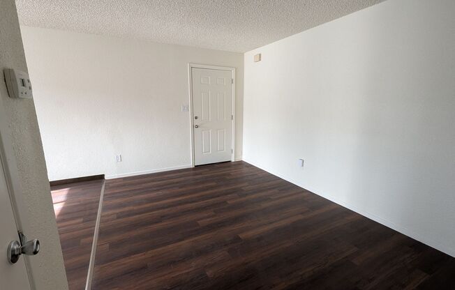 1 bed, 1 bath, 660 sqft, $900, Unit Apt. F