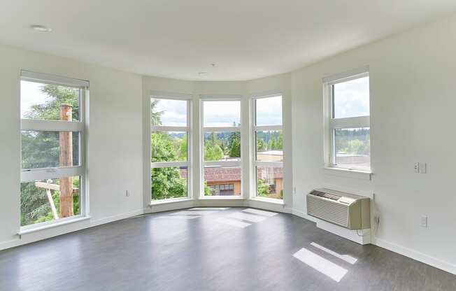 Multnomah Station Apartments living room