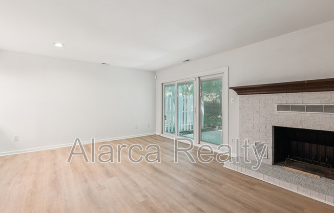 2756 TIERGARTEN LN