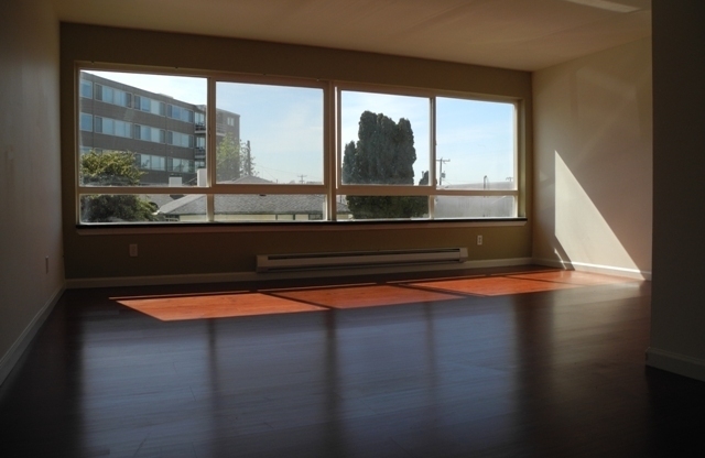 1 bed, 1 bath, 630 sqft, $1,795, Unit R-307