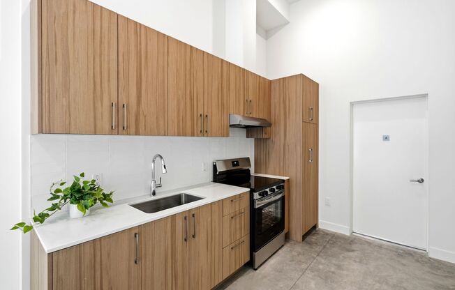 Studio, 1 bath, 579 sqft, $2,095, Unit 305-C