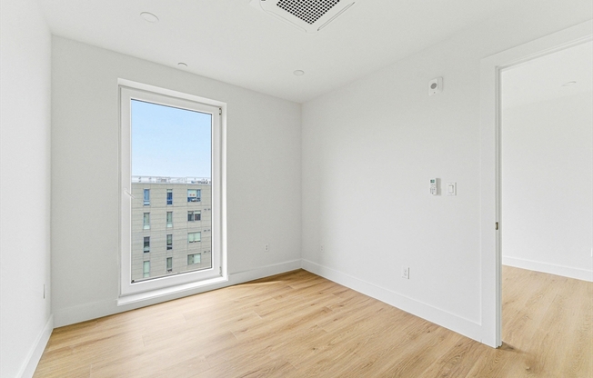 1 bed, 1 bath, 486 sqft, $2,580, Unit 305