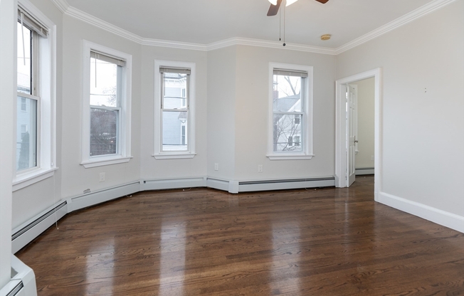 166 BOYLSTON ST