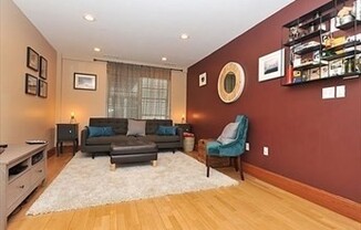 1 bed, 1 bath, 689 sqft, $2,600, Unit 11