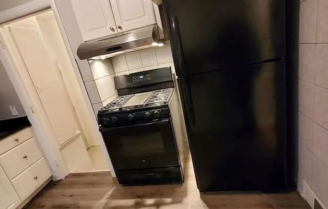 Welcome Home!!! Oak Park 3 bedroom brick ranch