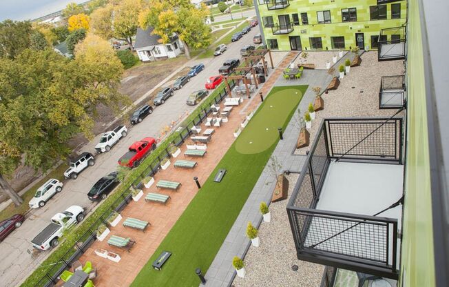 1 bed, 1 bath, 816 sqft, $1,250, Unit 409