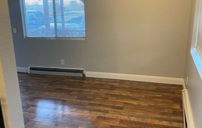 406 S 10th Street