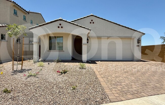 5086 N 88 DR