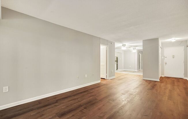 Available Now! 1 Bed / 1 Bath Condo in the heart of the DC Wharf!