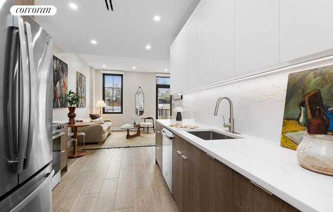 760 METROPOLITAN AVE