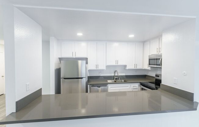 1 bed, 1 bath, 600 sqft, $1,748, Unit 204