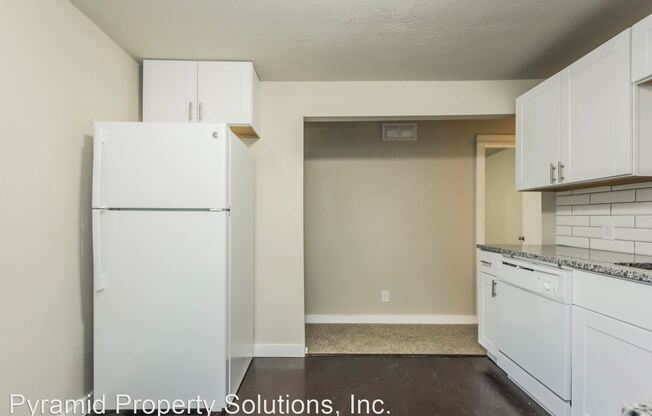 338 E Pleasant View Dr