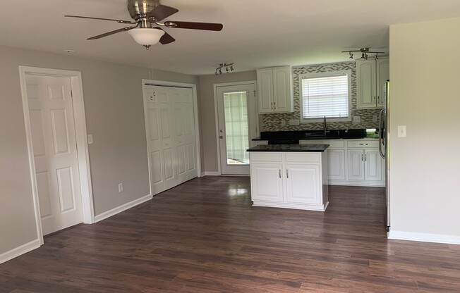 3 Bedroom, 2 Bath Ranch-Style home located in the Farmwood Subdivision!