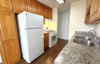 1 bed, 1 bath, $1,295, Unit #310