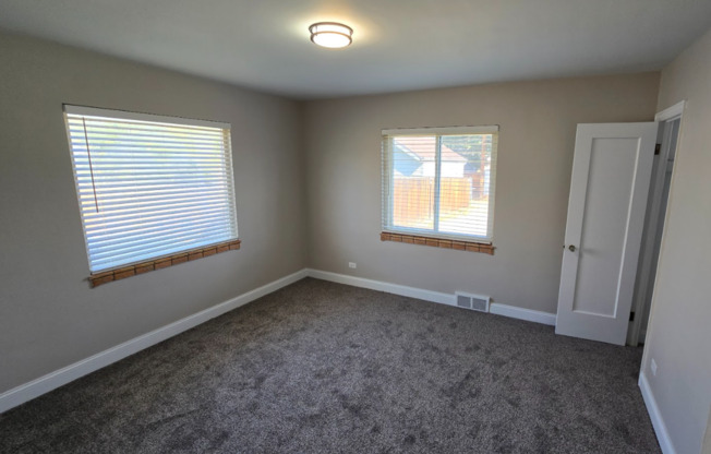 3 beds, 1 bath, $3,000