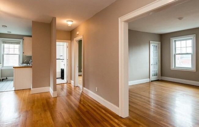 48 STRATHMORE RD