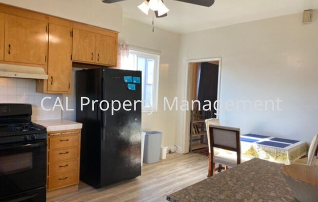 2 beds, 1 bath, $3,095, Unit Apt A