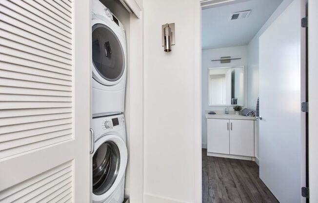 1 bed, 1 bath, 644 sqft, $2,287, Unit 102