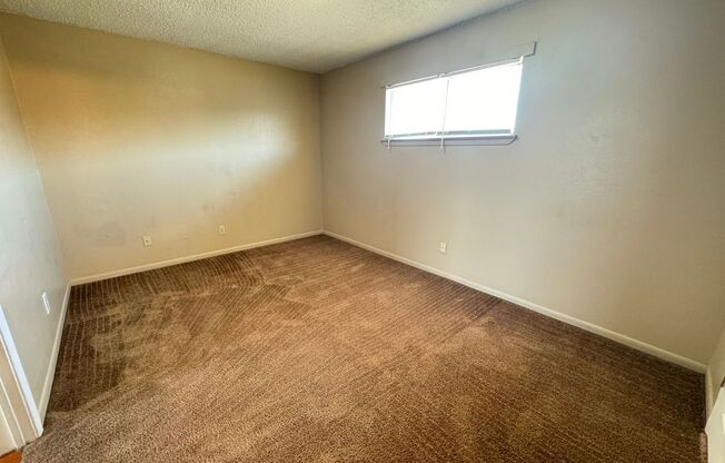 1 bed, 1 bath, $500, Unit Apt 203