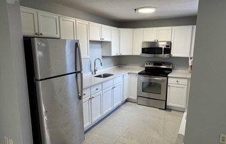 46 AMESBURY ST