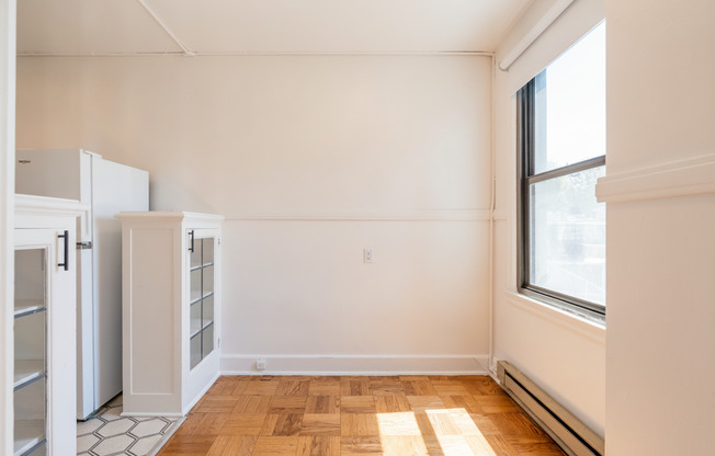 Studio, 1 bath, 200 sqft, $1,525