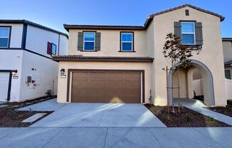 3 beds, 2.5 baths, $3,099