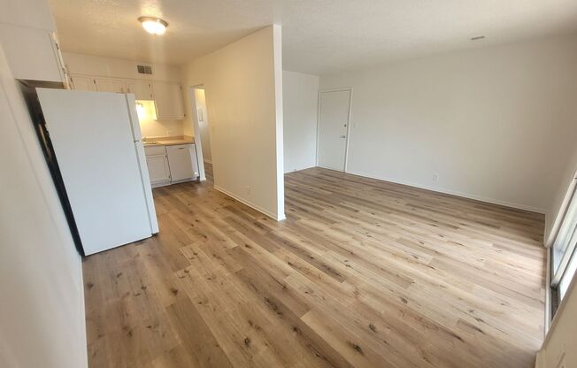 1 bed, 1 bath, $850, Unit 815-11