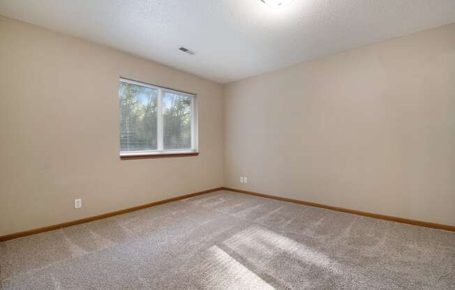 Deerfield Apartments