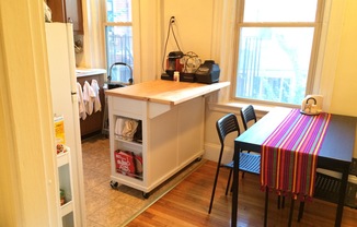 1 bed, 1 bath, 648 sqft, $2,500, Unit 03-005