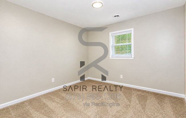2 beds, 1 bath, 1,100 sqft, $1,350, Unit A