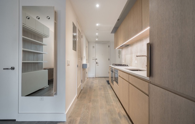 Studio, 1 bath, 467 sqft, $3,450, Unit 7M