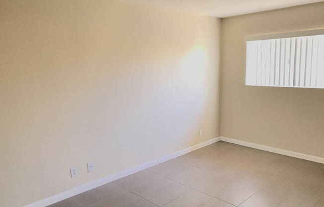 2 beds, 1 bath, $1,798, Unit 07