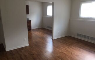 2 beds, 1 bath, $975, Unit 2188-9