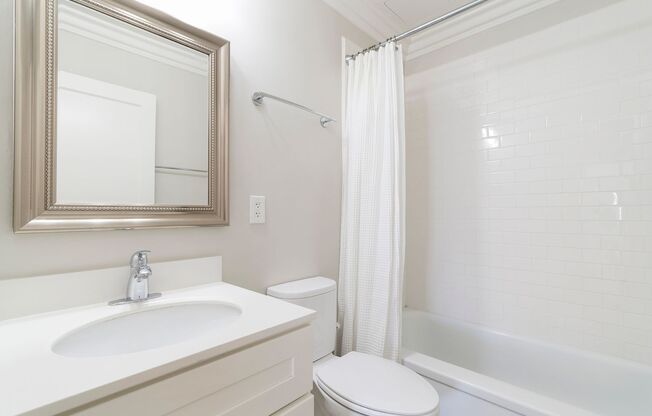 1 bed, 1 bath, $1,795, Unit 2E