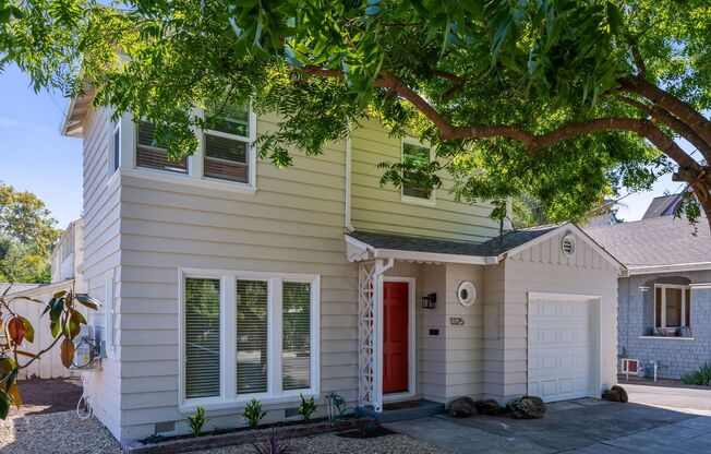 Fully renovated 2 Story Home in Downtown Napa