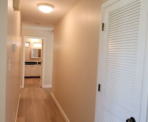 2 beds, 2 baths, $2,200