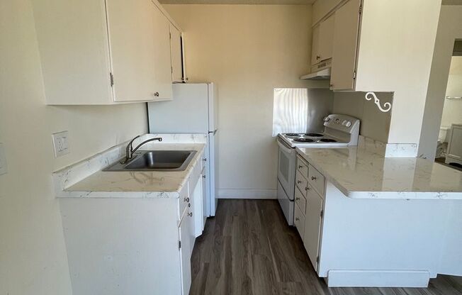 Welcome to Tamarack Gardens! Located in the heart of Sunnyvale