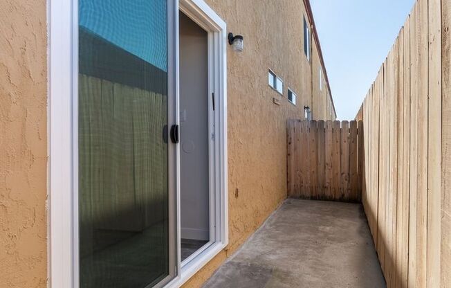 1 bed, 1 bath, 700 sqft, $1,695, Unit 53