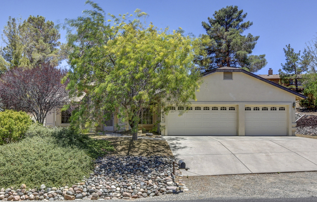 Home for rent in Prescott Valley!