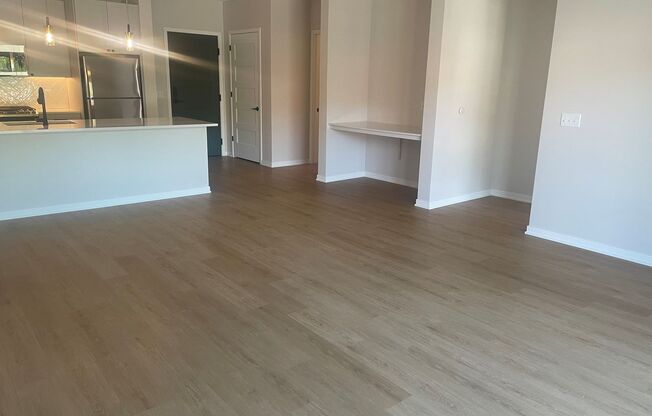 1 bed, 1 bath, 977 sqft, $2,895, Unit 307