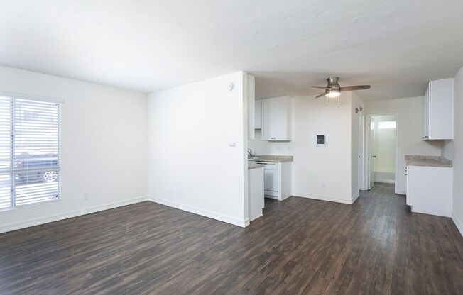 Pier View Apartments