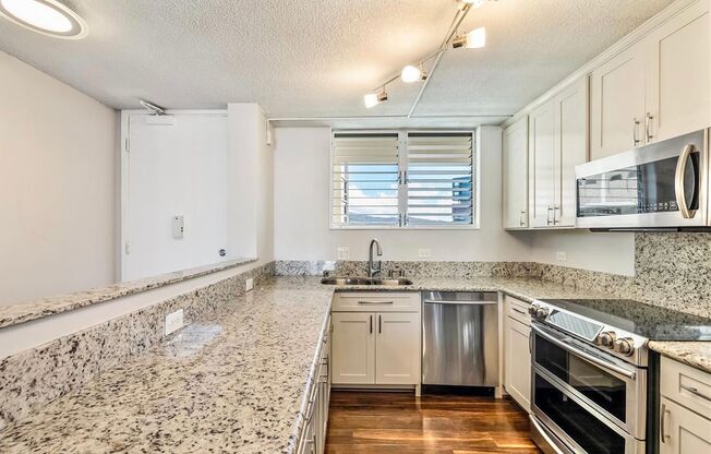 2 beds, 2 baths, $3,500, Unit # 2508