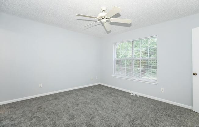 3 beds, 2 baths, 1,309 sqft, $1,860