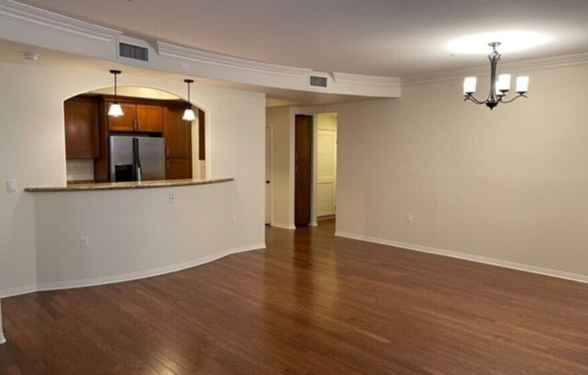 2 beds, 2 baths, 1,292 sqft, $3,195, Unit 206