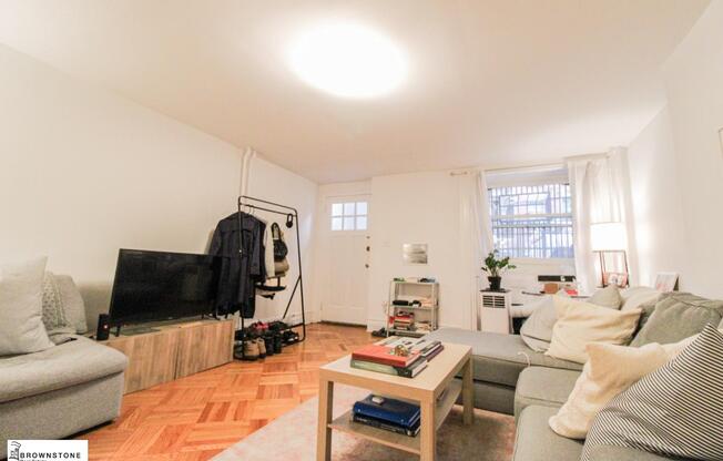 44 WYCKOFF ST