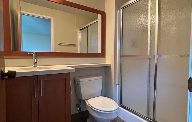 2 beds, 1.5 baths, 935 sqft, $2,695, Unit 207