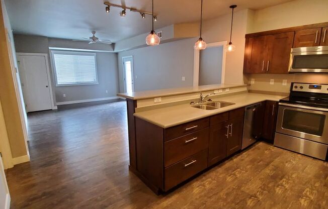 2 beds, 2 baths, $1,495, Unit 245