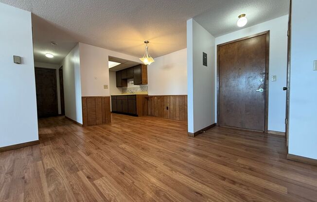 1116 2nd Street SE - Uptown Apartments