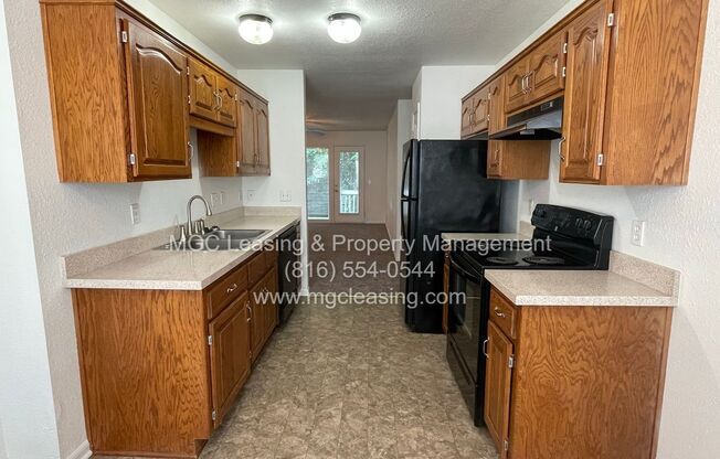 3 beds, 2 baths, 1,600 sqft, $1,600, Unit 5811 NE 42nd St